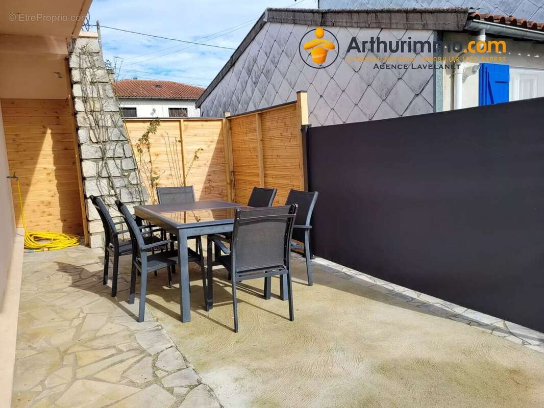 Maison à LAROQUE-D'OLMES