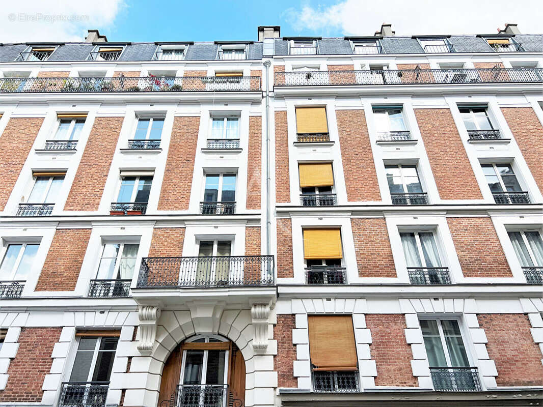 Appartement à PARIS-11E