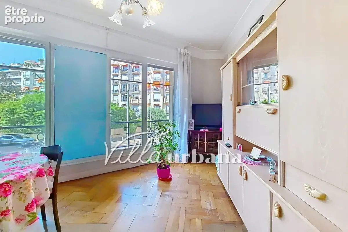 Appartement 2 pièces 42 m² à vendre à Nice (06000) - photo 2
