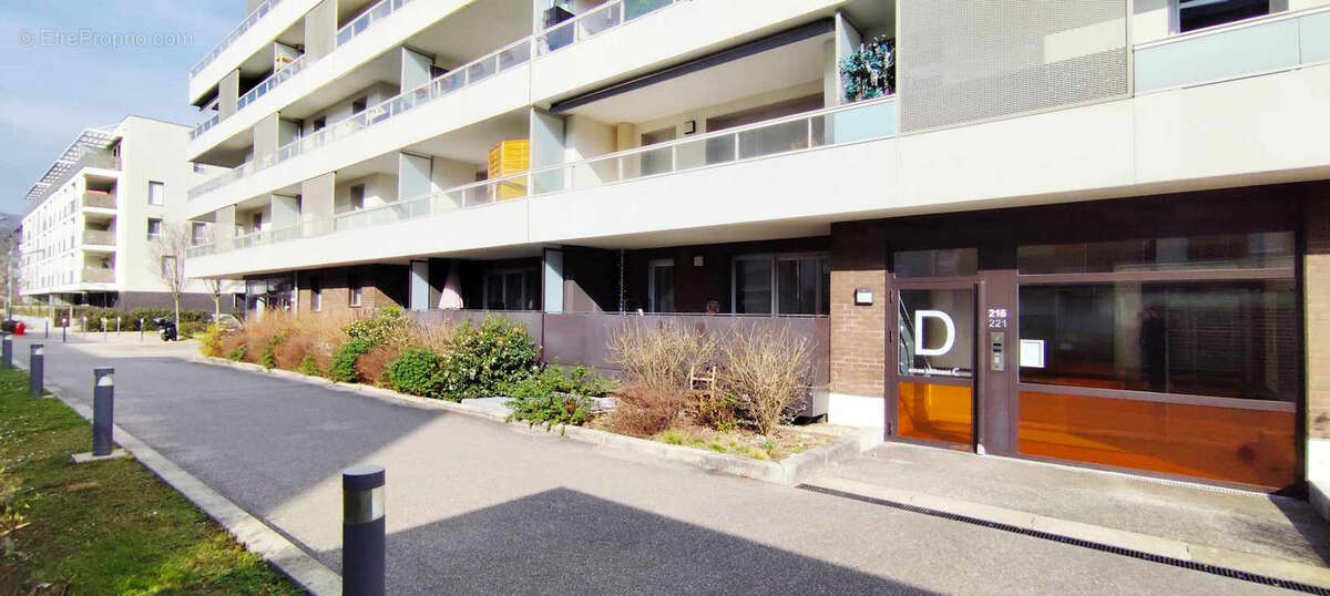 Appartement à BASSENS