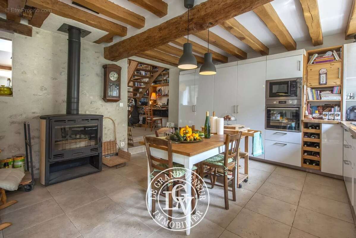 Maison à FONTAINEBLEAU