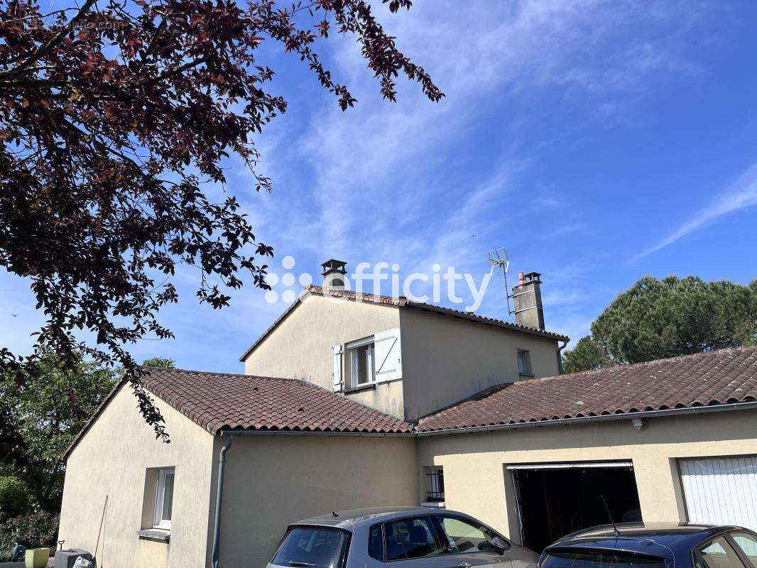 Maison 139 m² à Niort  - photo 10