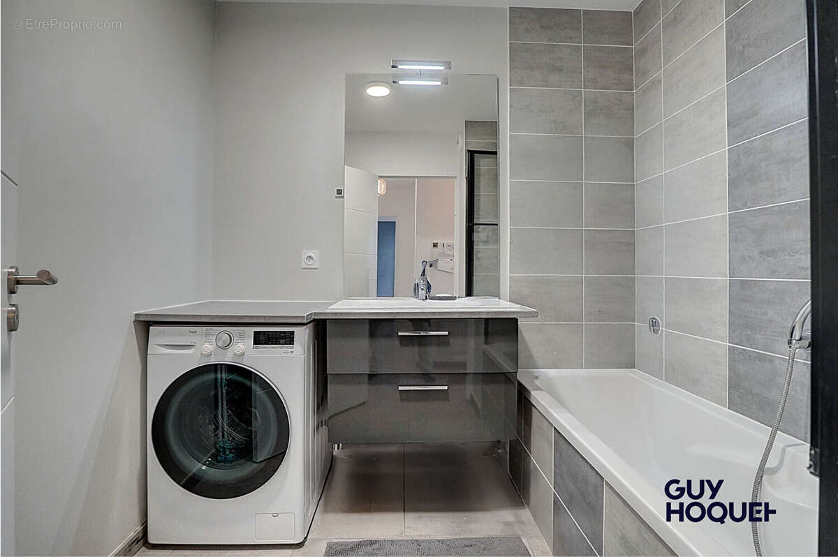 Appartement à LYON-7E