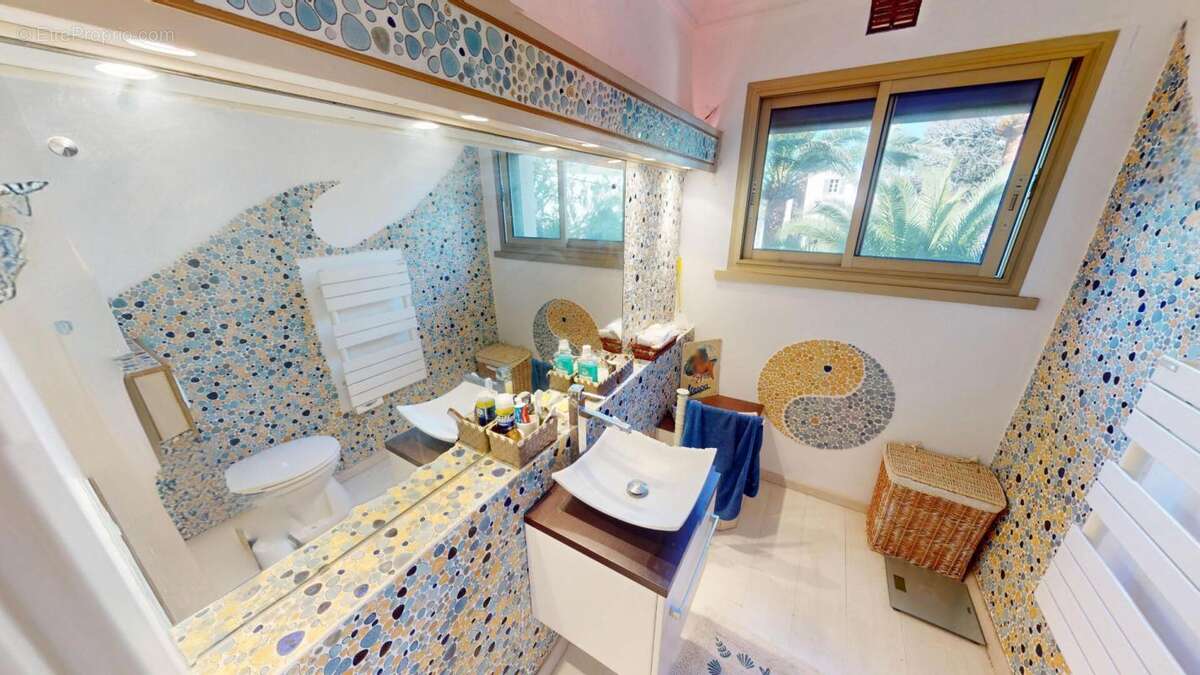 Appartement à SAINT-RAPHAEL