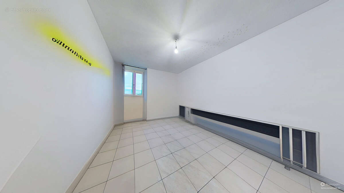 Appartement à MARSEILLE-15E