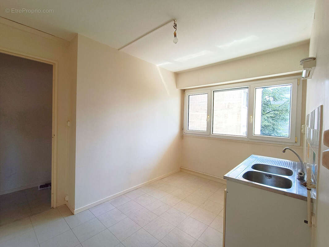 Appartement à COGNAC