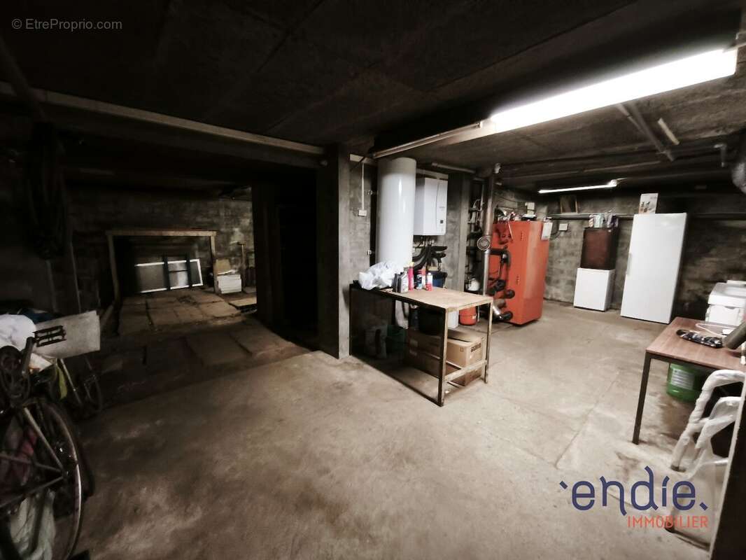 Pavillon familial avec 3 chambres, véranda et grand garage - photo 22