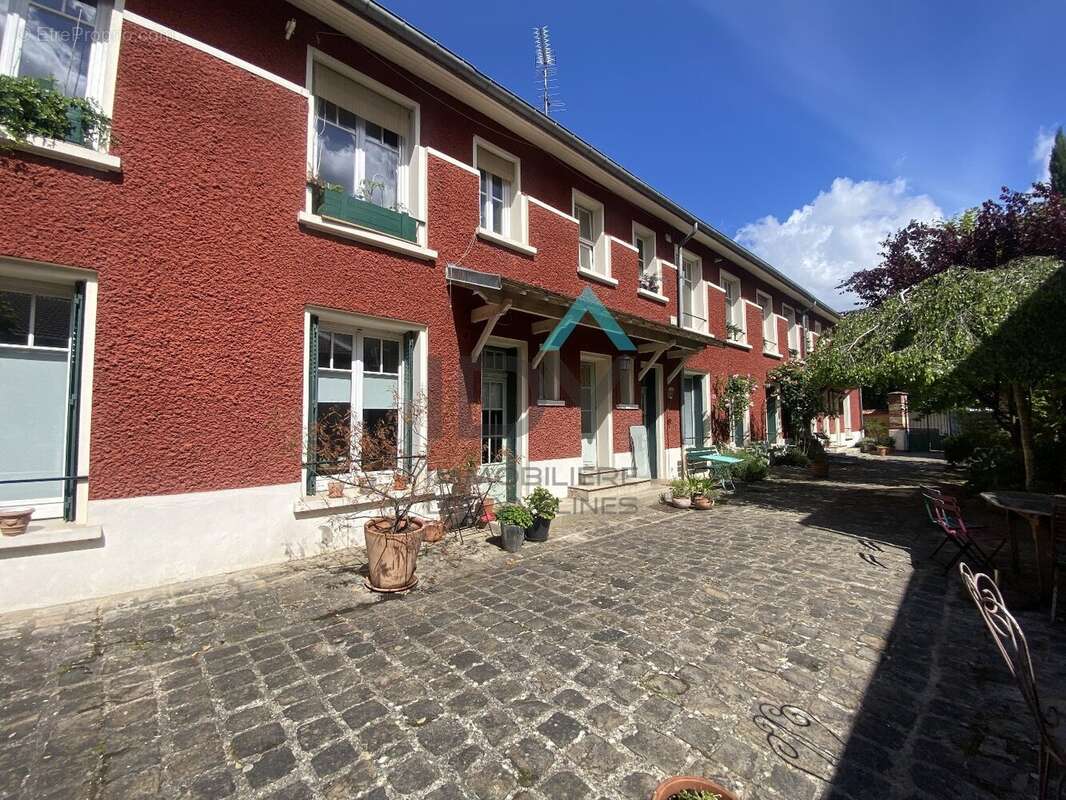 Appartement à LE VESINET