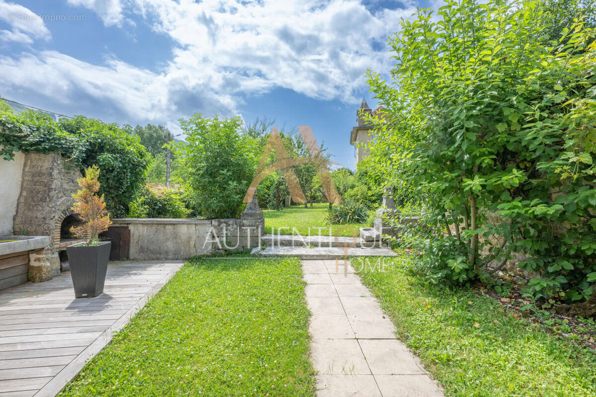 Magnifique maison de maître à Mouthier hautepierre - photo 6