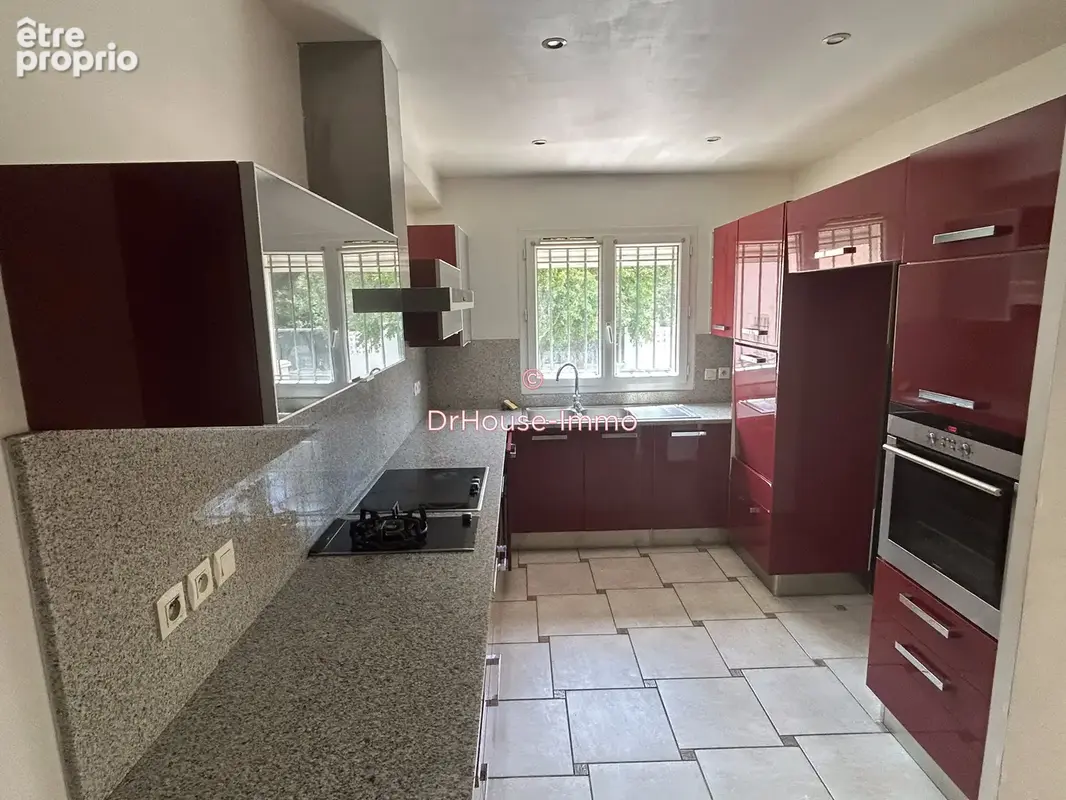 Maison 141 m² à Sainte-Marie  - photo 14