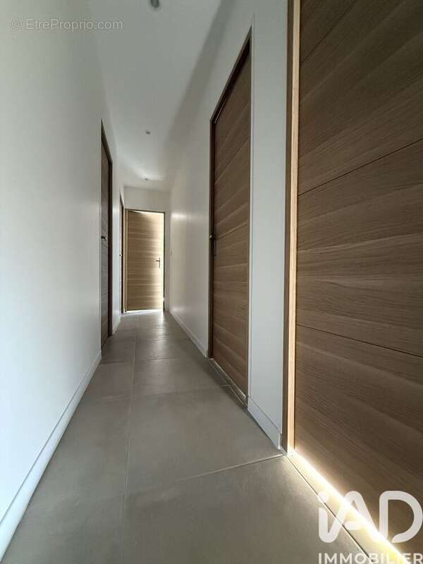 Photo 3 - Maison à CORBEIL-ESSONNES