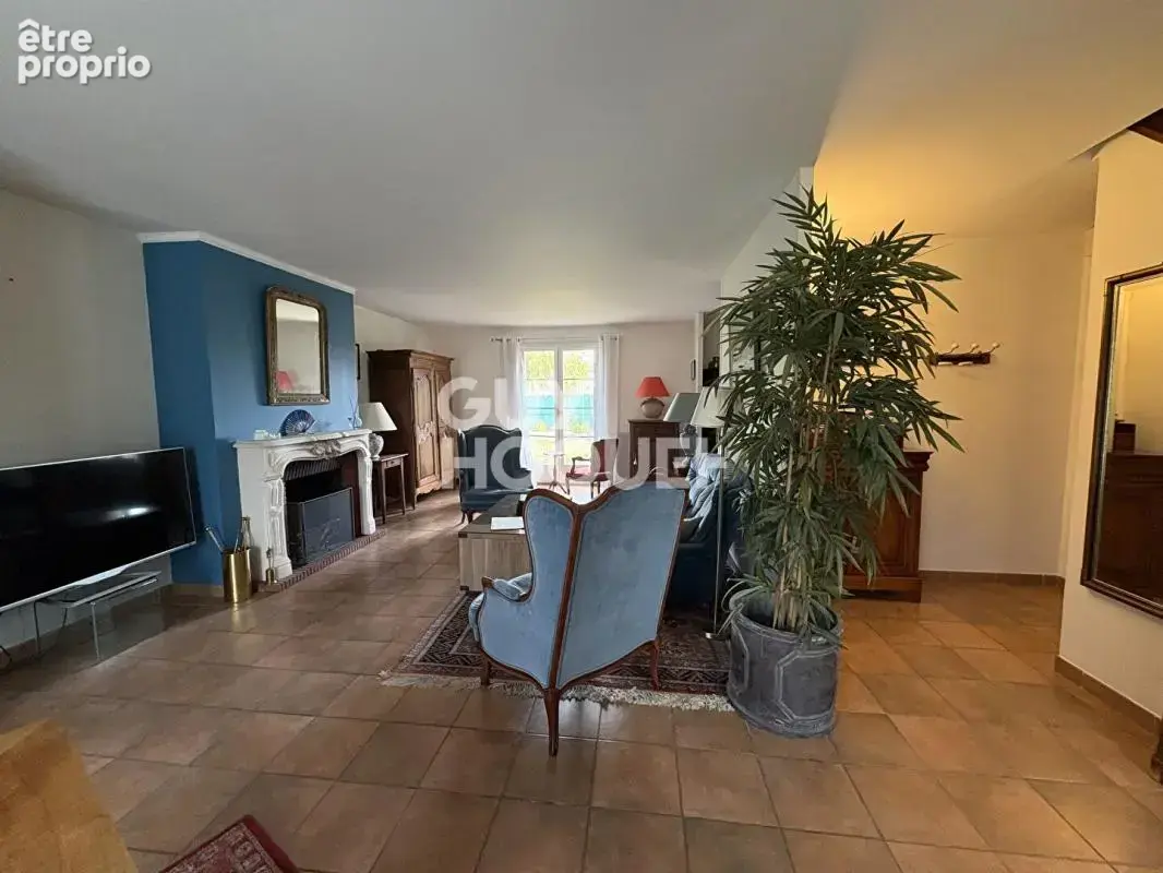Charmante maison 6 pièces à vendre à Lacroix Saint Ouen - 367 000 - photo 3