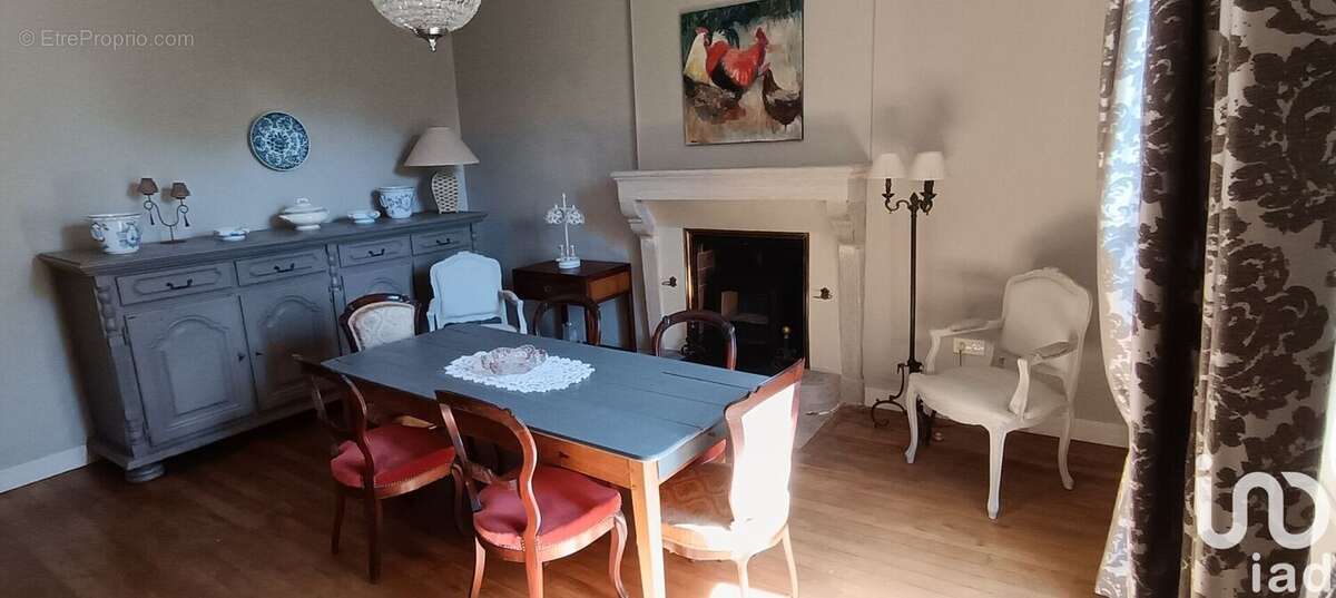 Photo 3 - Maison à LA CHAPELLE-THIREUIL