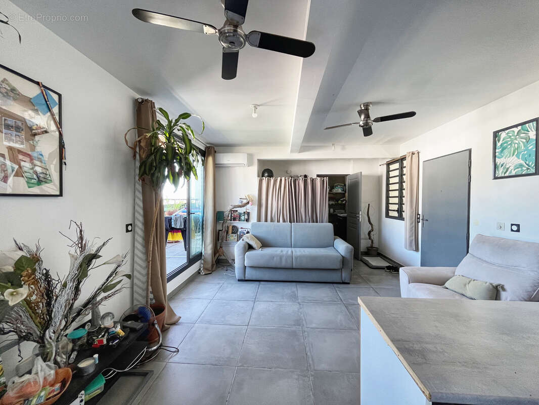 Appartement à SAINT-DENIS