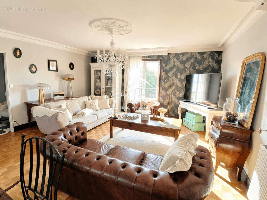 Maison à CHATELLERAULT