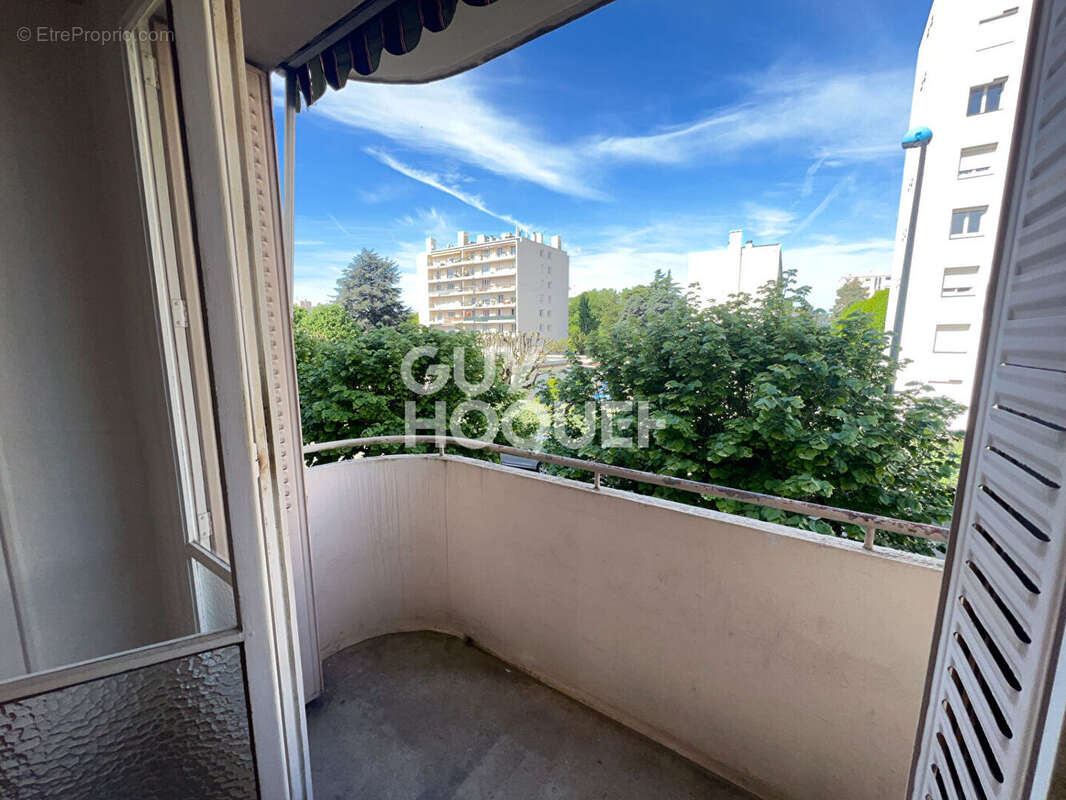 Appartement à CALUIRE-ET-CUIRE