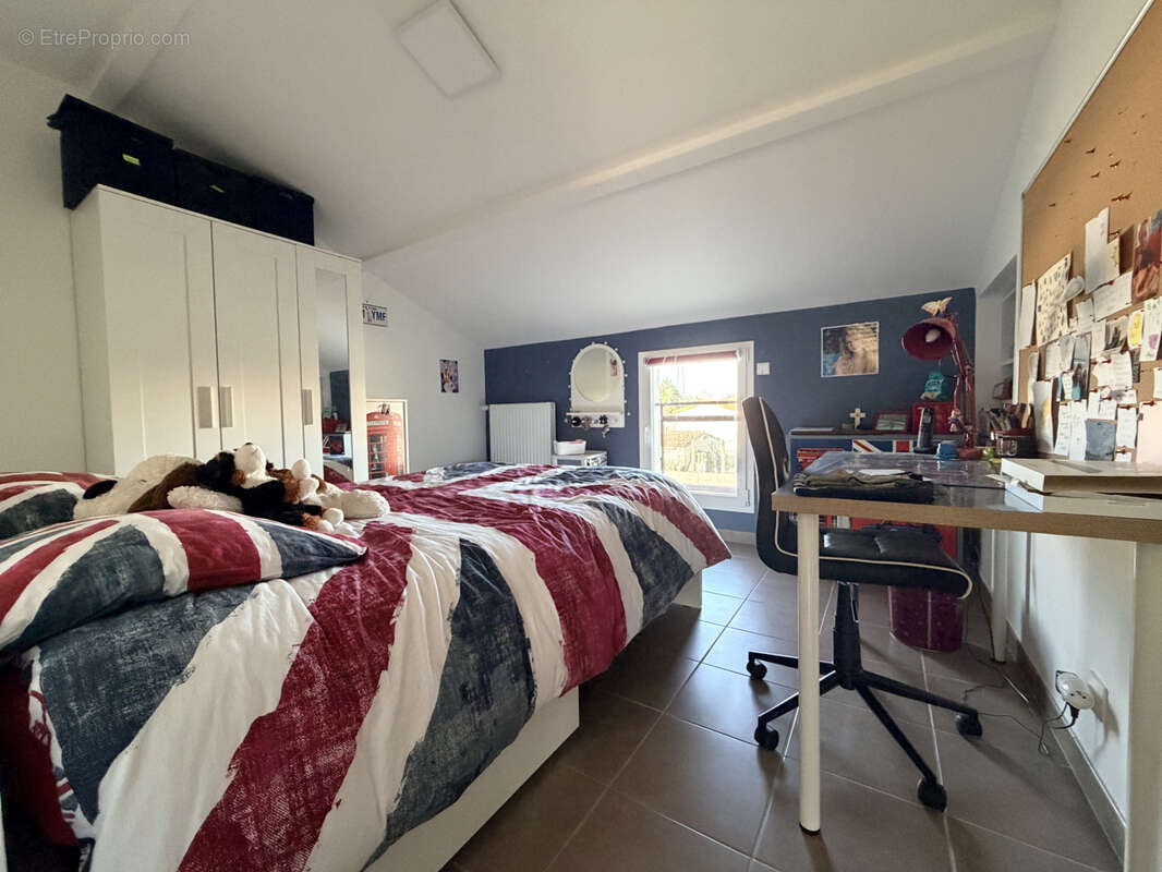 Maison à LE LANDREAU