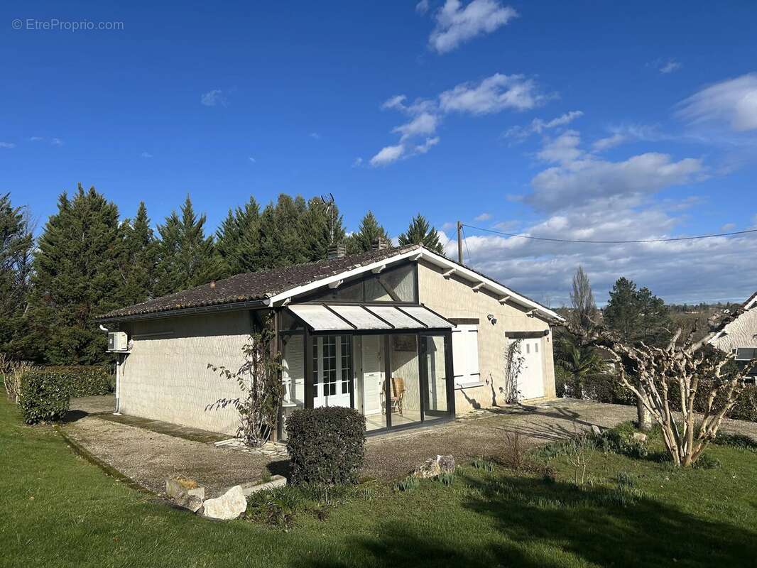 Maison à BEAUMONT-DE-LOMAGNE