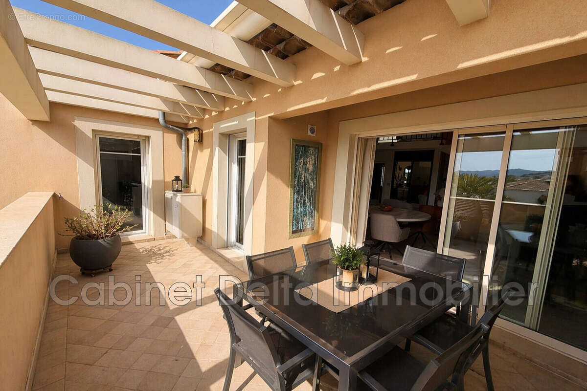 Appartement à SANARY-SUR-MER