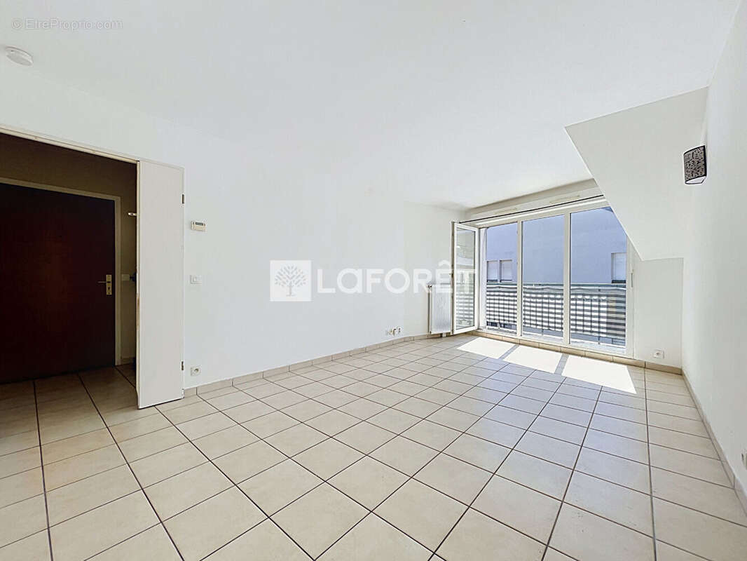 Appartement à LIMEIL-BREVANNES