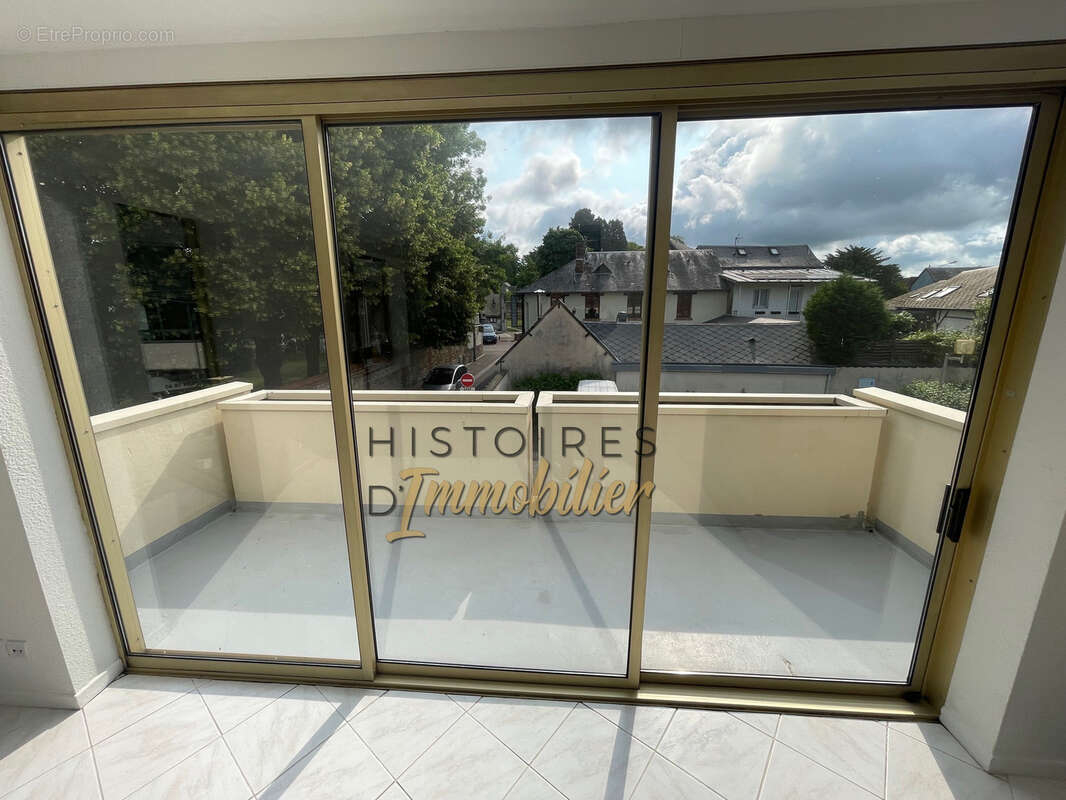 Appartement à MONT-SAINT-AIGNAN