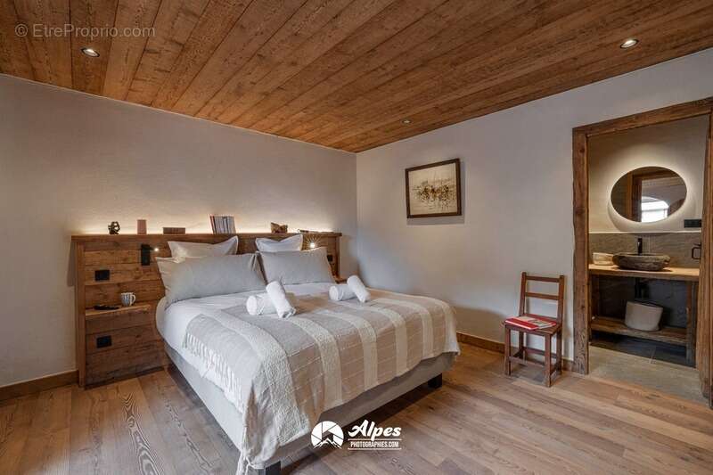 Appartement à LA SALLE-LES-ALPES