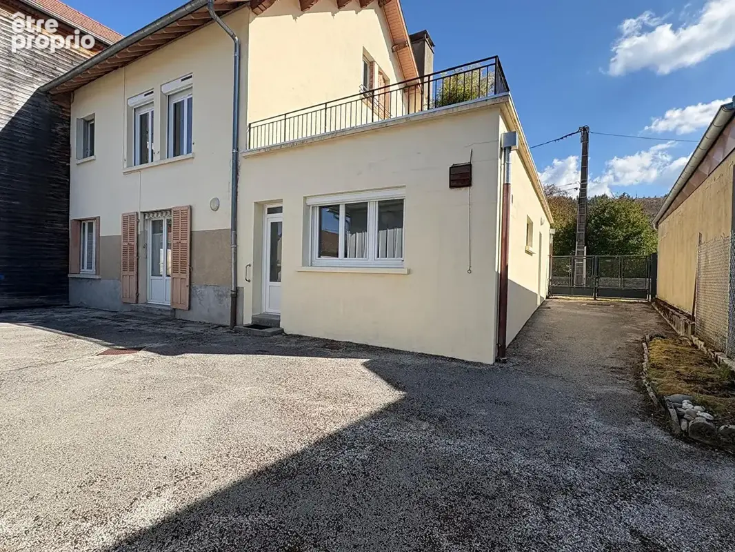 Appartement 5 pièces 123 m² à vendre à Sirod (39300) - photo 1