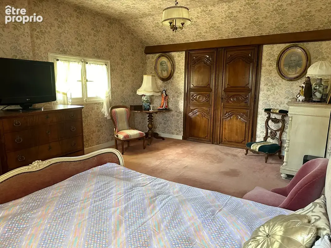 Co - Exclusivité. Maison de charme de 200 m² dans un très bel envirronnement. - photo 14