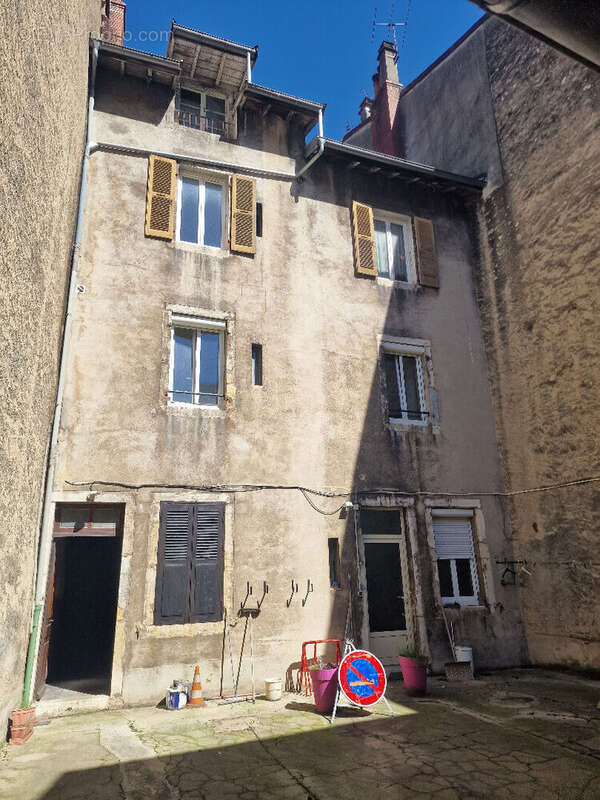 Appartement à NANTUA