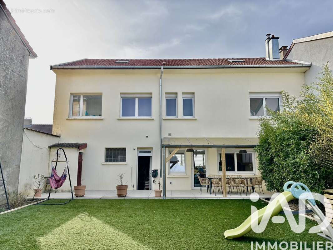 Photo 5 - Maison à MONTOIS-LA-MONTAGNE