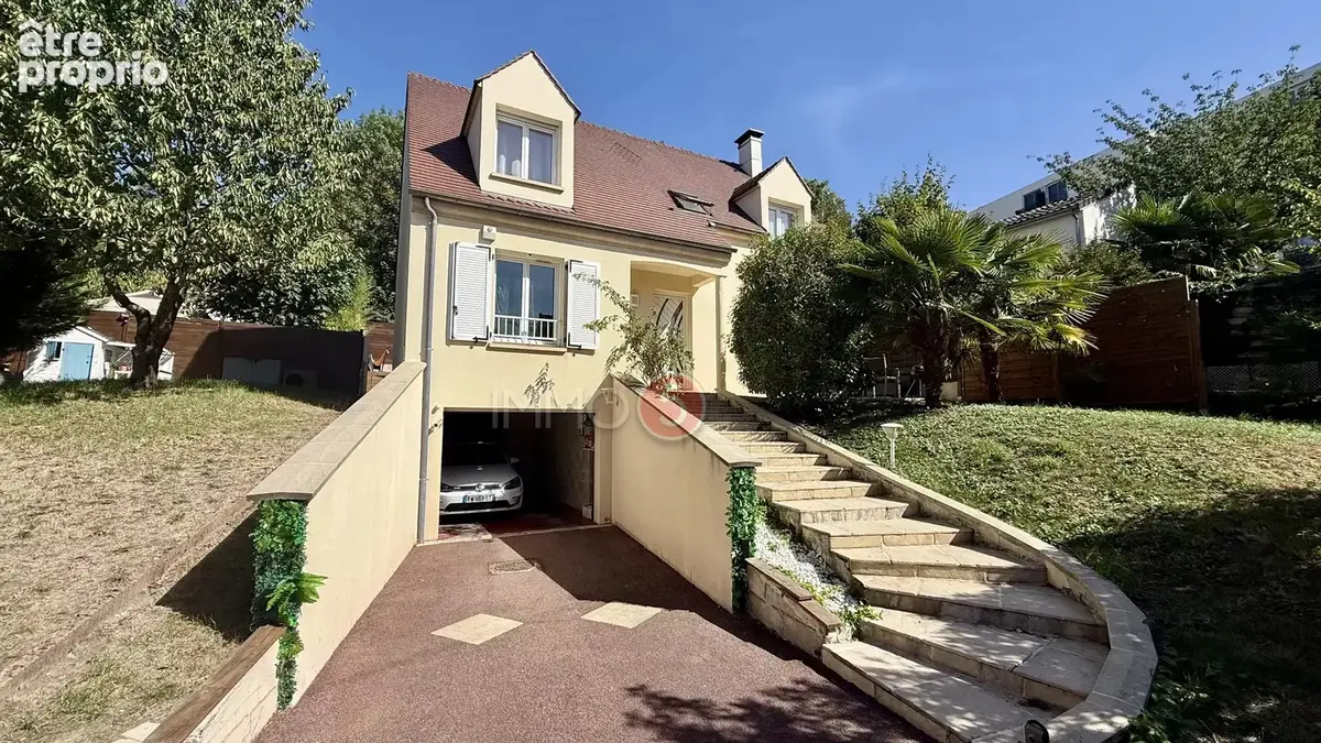 Maison à LE RAINCY