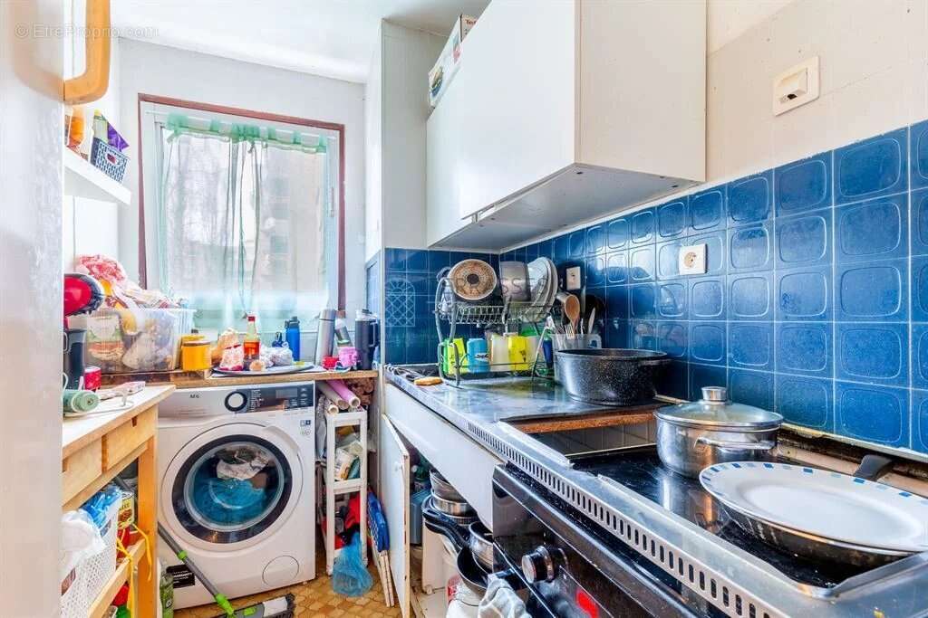 Appartement à PARIS-20E