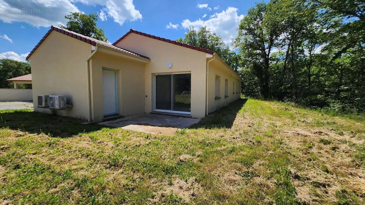 Maison à SAINT-AUVENT