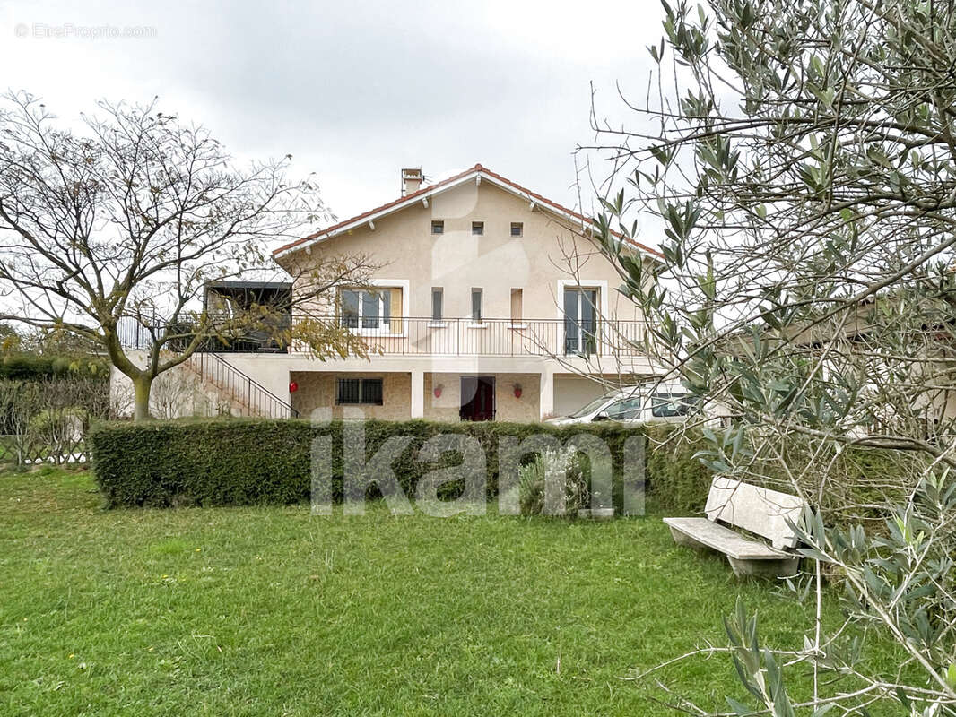 Maison à BEAUMONT-LES-VALENCE