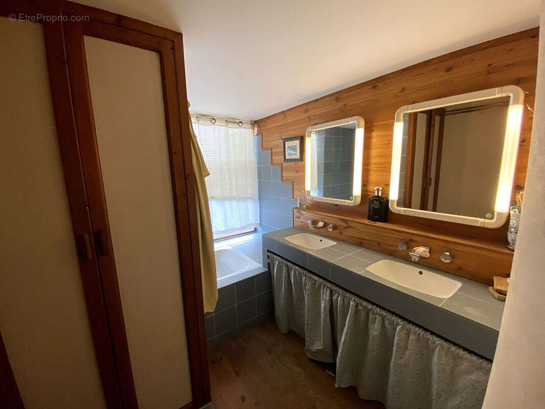 Maison 7 pièce(s) à 10 minutes à l'ouest de Moulins - photo 11