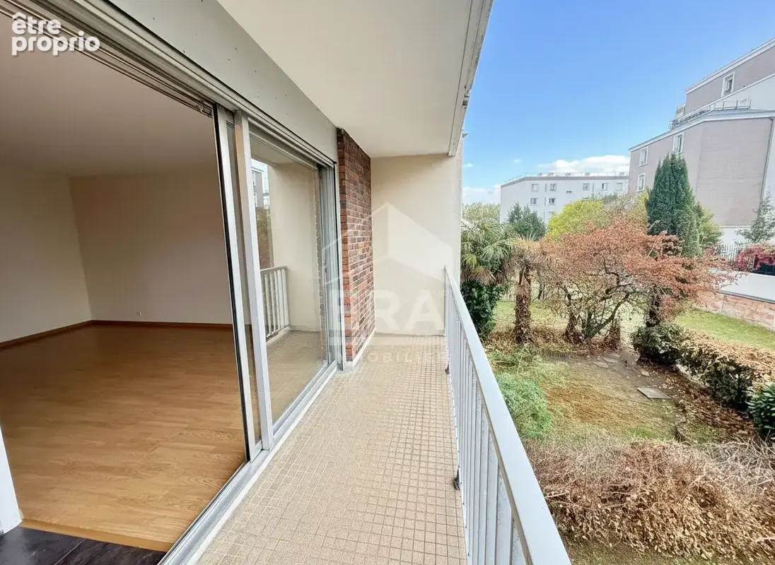 Appartement à MAISONS-ALFORT