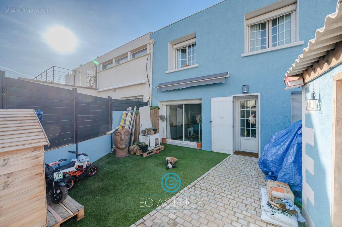 Maison à MARSEILLE-9E