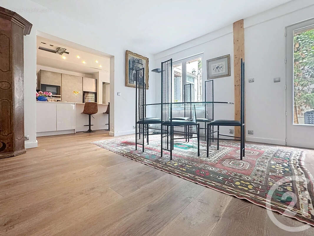Maison à PARIS-12E