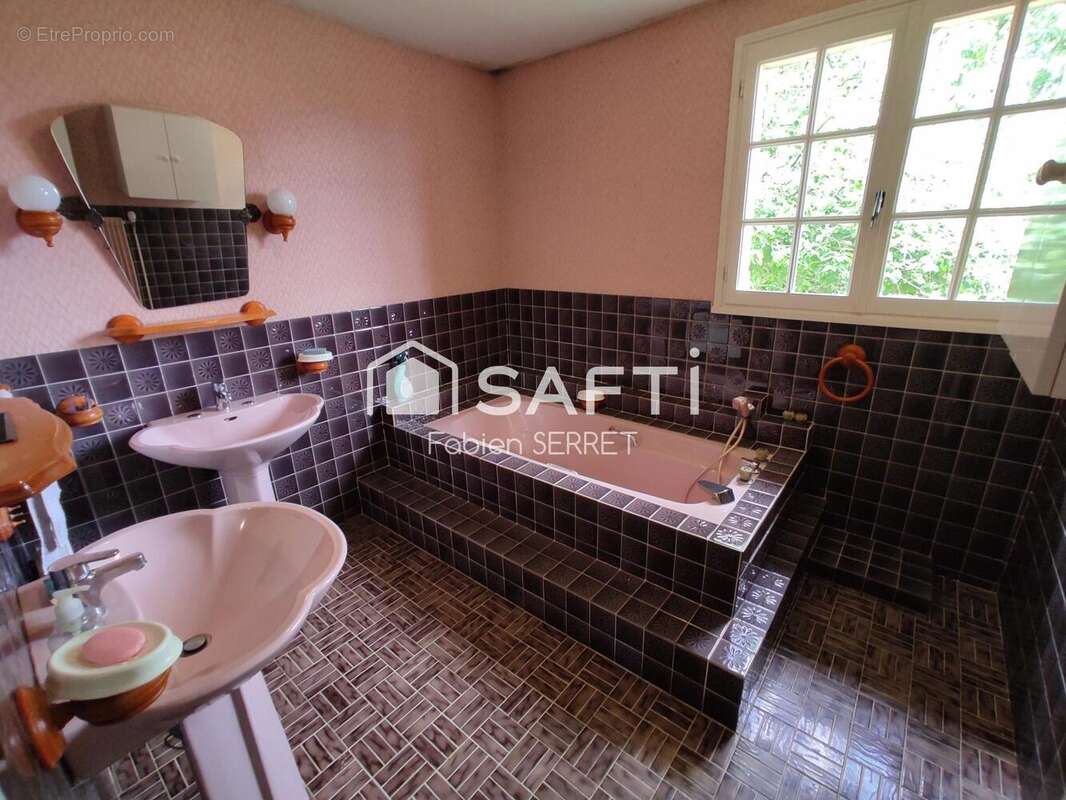 Photo 8 - Maison à LE BREUIL-EN-BESSIN