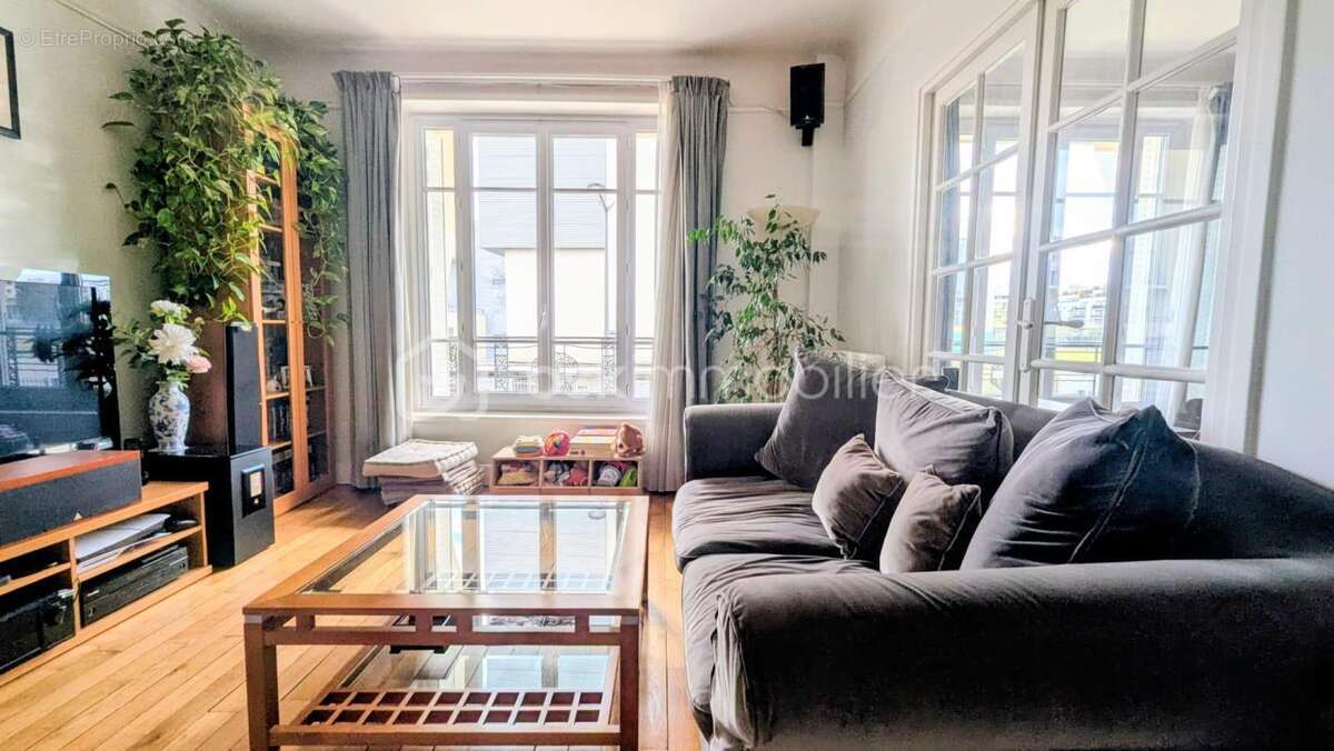 Appartement à BOIS-COLOMBES