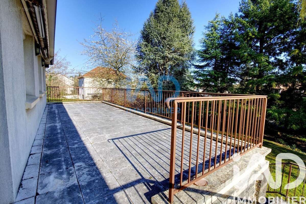 Photo 2 - Maison à VILLECRESNES