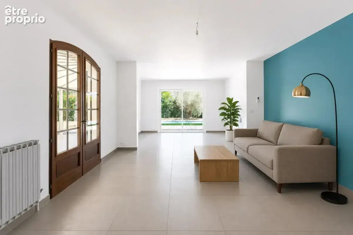 Maison de 6 pièces de 142 m² à Sallebœuf - photo 2