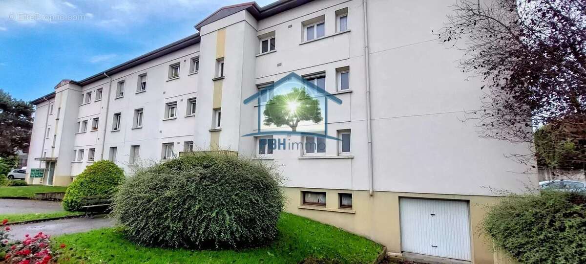 Appartement à GOLBEY