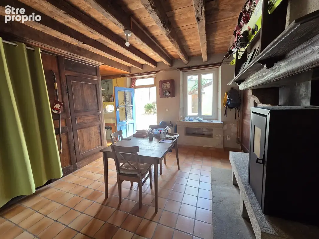 Appartement 105 m² à Arrenes  - photo 2