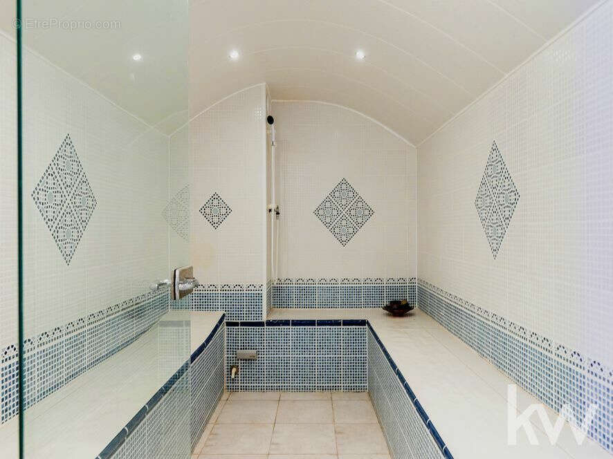 Maison à PLAN-DE-CUQUES