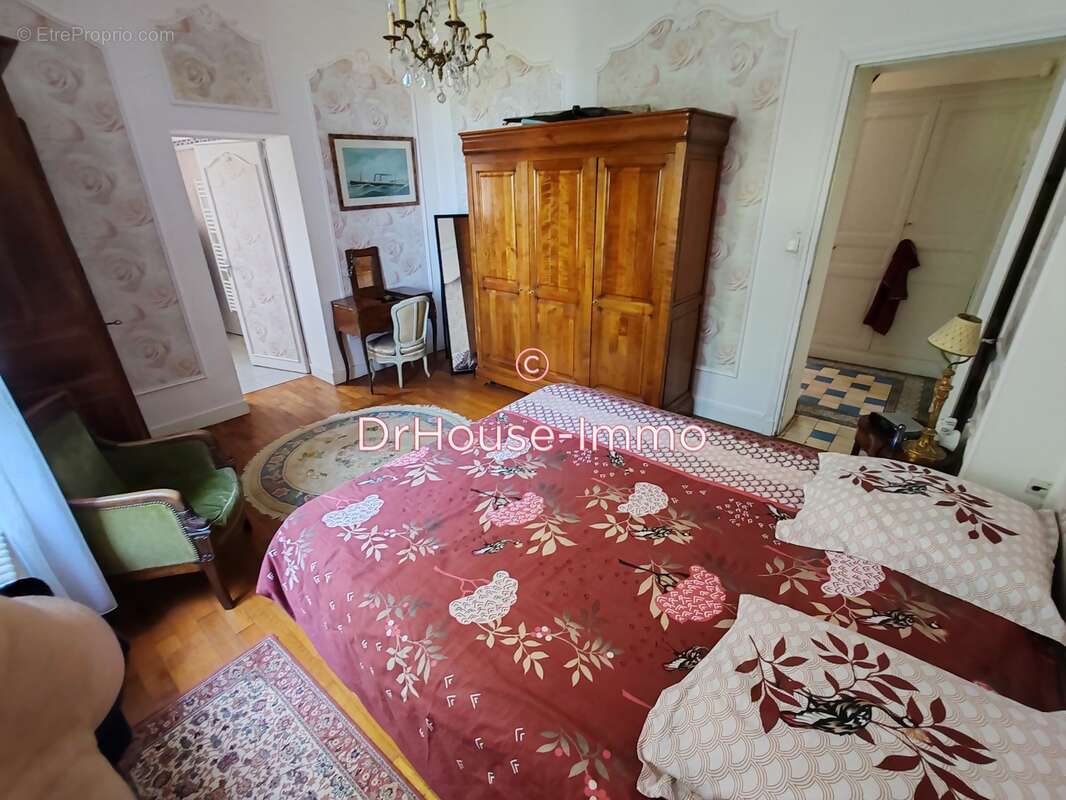 Maison à PORT-DE-PILES