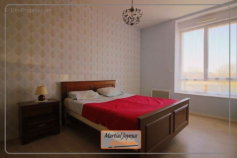 Appartement à FOUGERES