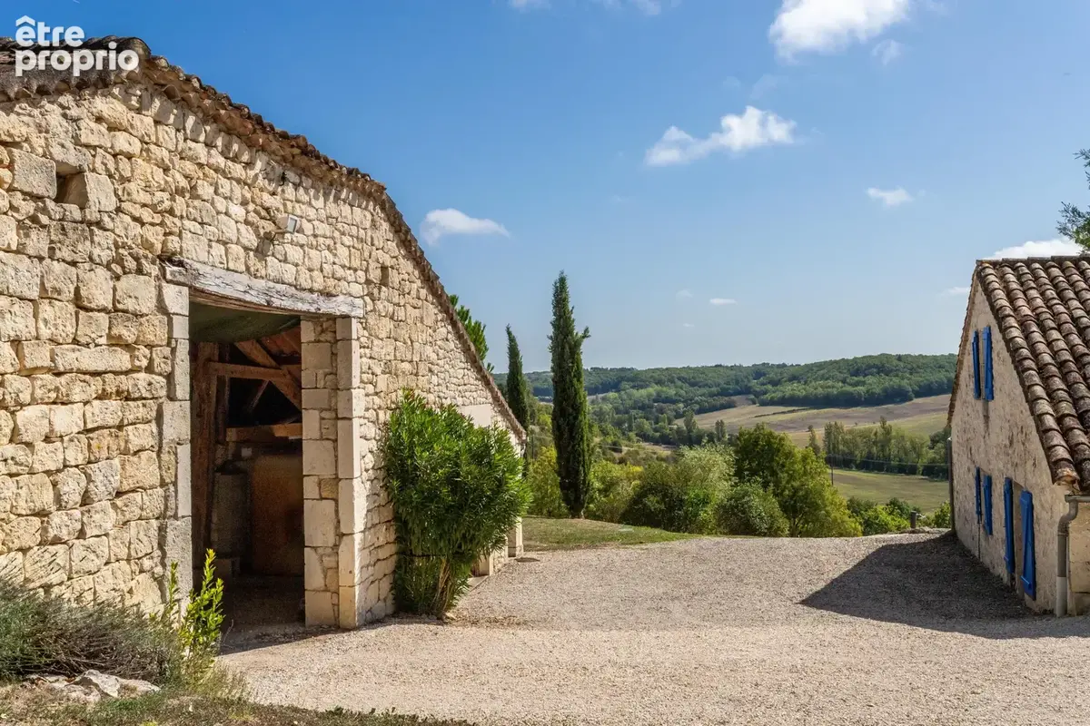Maison de campagne avec piscine et dépendances - photo 28