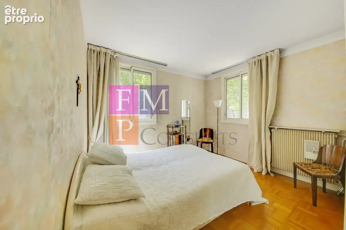 Appartement lumineux de 4 pièces avec balcon   Parking - Cave-Paris 12e, Avenue de Saint-Mandé - photo 10