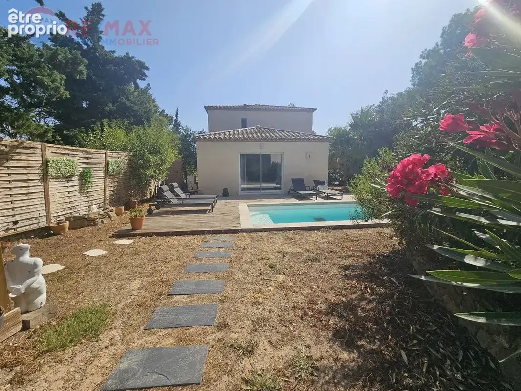 Villa de type 6 avec piscine jardin et garage - photo 2